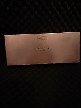 Patrick Ta Major Dimension Eyeshadow Palette - Rose Gold Metal Case